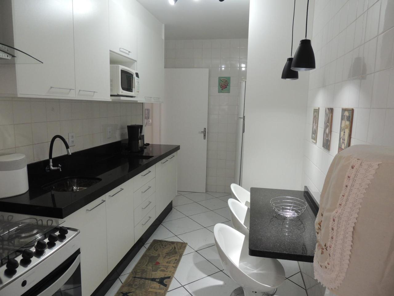 Apartamento Confortavel Em บัลเนอาริโอ กังโบริว ภายนอก รูปภาพ